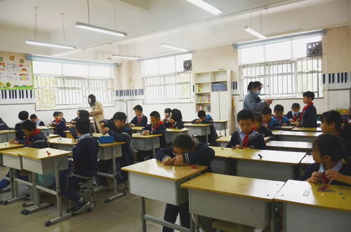 非遺進校園 提升學校教育教學質量與咨詢服務的新路徑